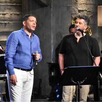 "Στην υγειά μας ρε παιδιά", Σάββατο 13 Ιουνίου στις 21.15, στον ΣΚΑΪ