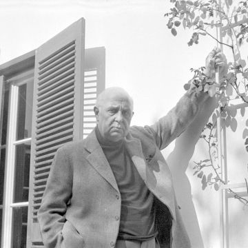 Αφιέρωμα του Αρχείου της ΕΡΤ στον Γιώργο Σεφέρη