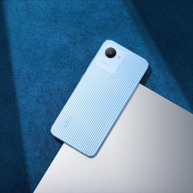 Η realme παρουσιάζει το realme C30, το κομψό entry-level smartphone με σχεδίαση κάθετης ρίγας