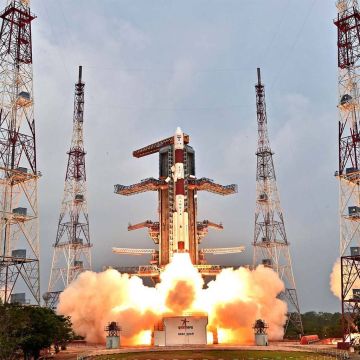 Ο ινδικός οργανισμός διαστημικής έρευνας ISRO παραγγέλνει 27 δορυφόρους