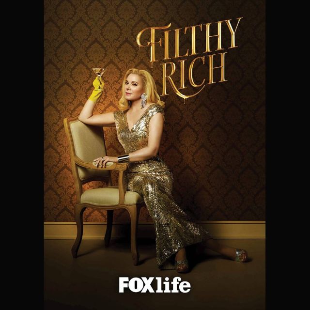 Η νέα σειρά «FILTHY RICH» με την Kim Cattrall έρχεται στο FOX LIFE!