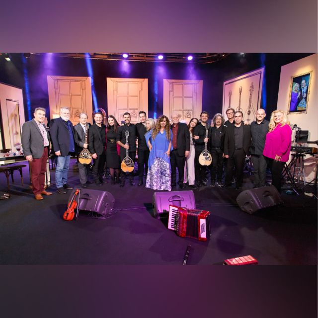 Η Αυλή των Χρωμάτων – Αφιέρωμα στα ψέματα