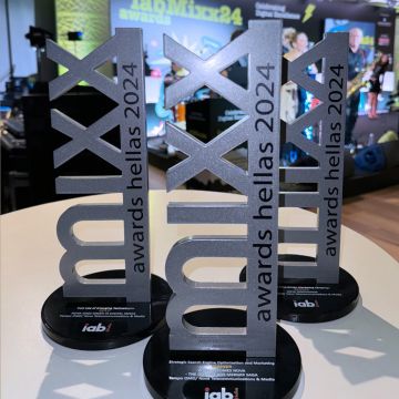 H ομάδα marketing της Nova κατέκτησε 3 Βραβεία στα IAB MIXX Awards 2024 για το Digital Marketing