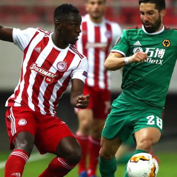 Με Σεβίλλη ή Ρόμα ο Ολυμπιακός, αν περάσει τη Γουλβς!