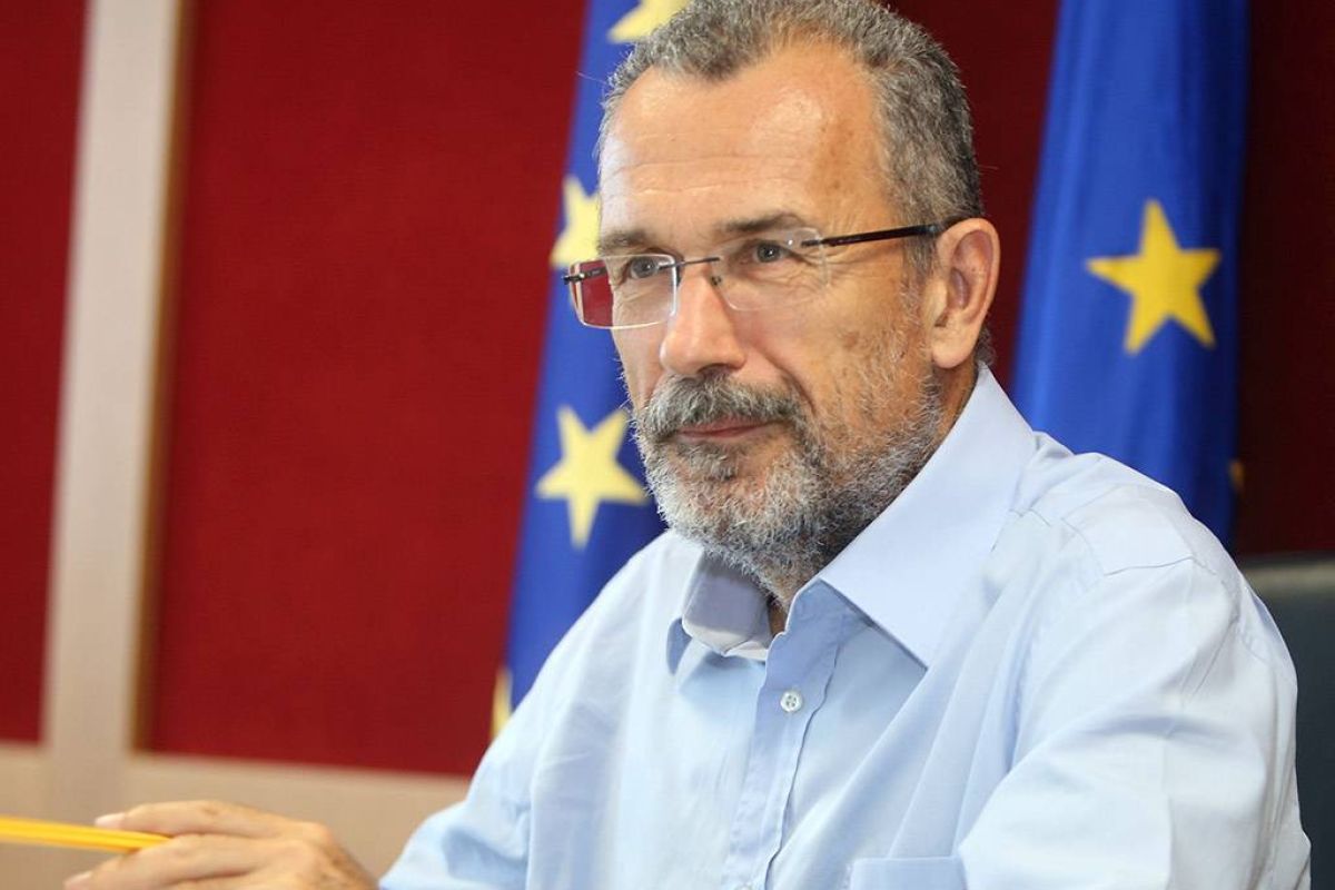 957e7a1be04f344c75bd22053ec7c2b0 XL d3197899