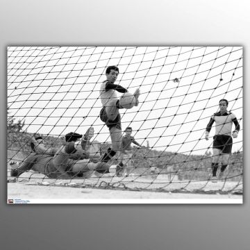 Οι «Θρύλοι των Γηπέδων» αποκαλύπτουν το πορτραίτο του Κώστα Νεστορίδη στο COSMOTE HISTORY HD