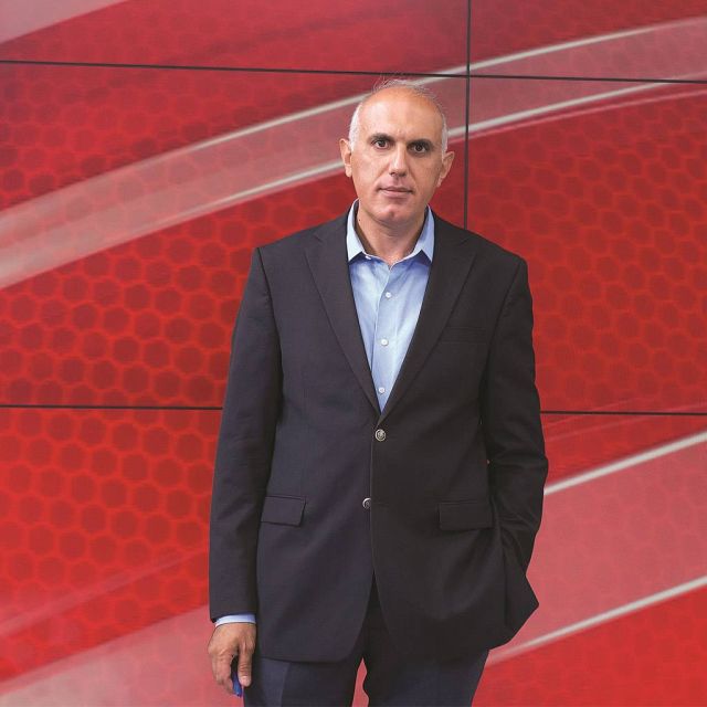 «Η Επόμενη Μέρα» Με τον Άρη Ραβανό