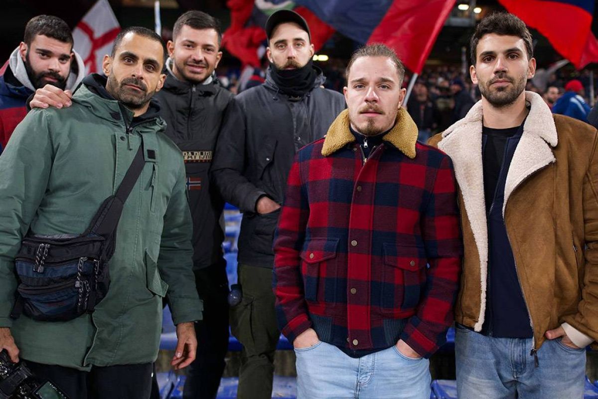 d938c2b21ec0b4c70a5d75e801e4d728 XL d4b6735f