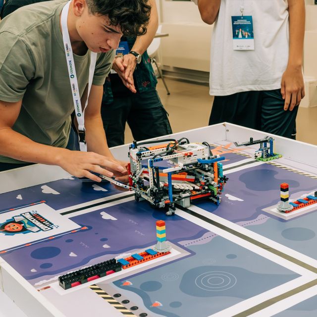 Η Παγκόσμια Ολυμπιάδα Ρομποτικής 2023 υποδέχεται 7 ελληνικές ομάδες