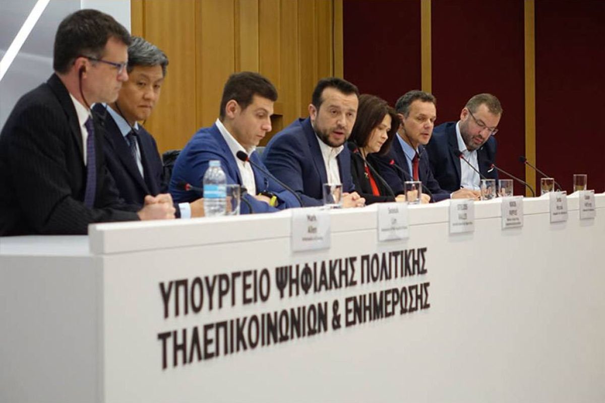 c8f0f0a85e511aadad9e45a30f0d7aa9 XL d5d061a1