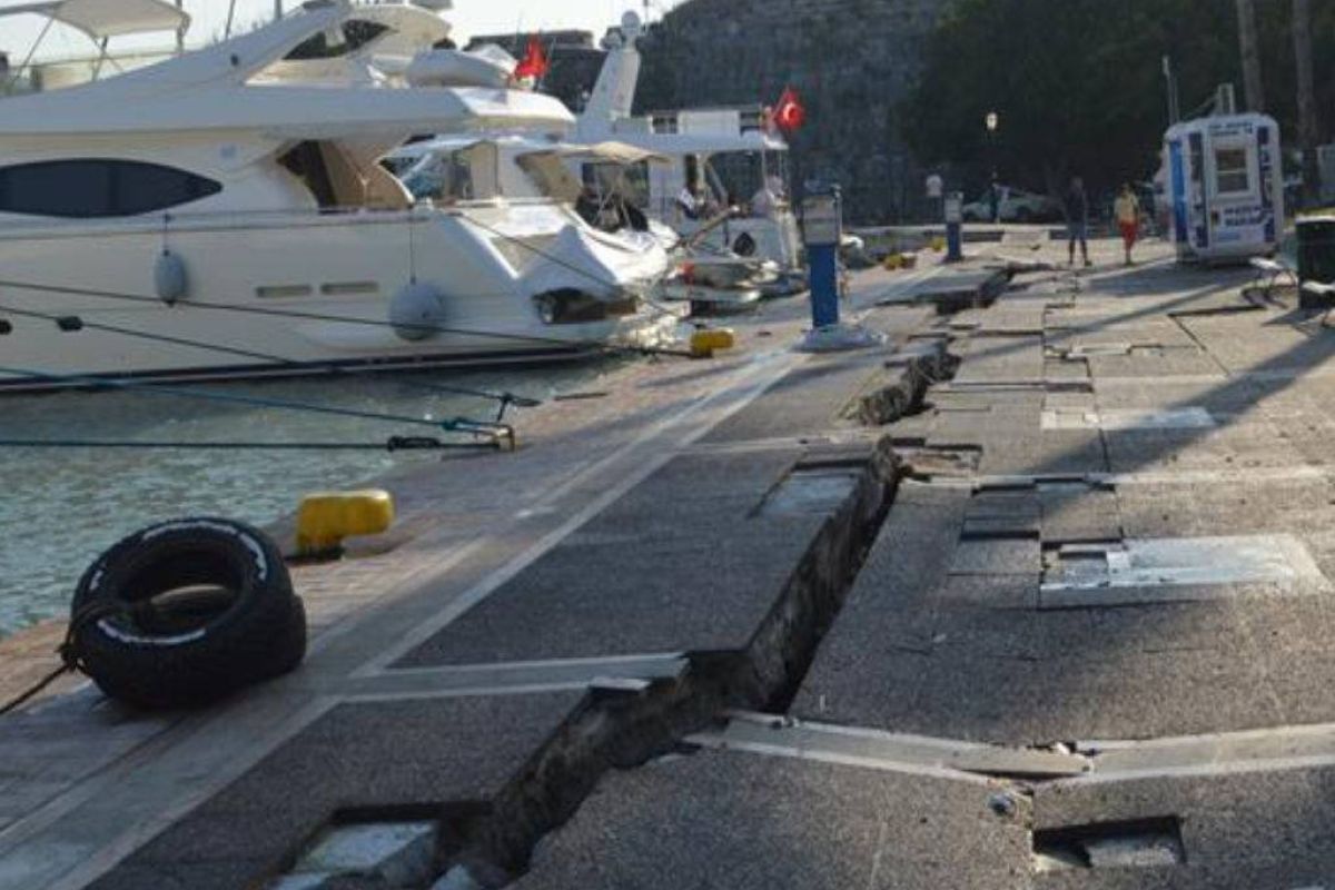 d76b7e227f90ace724c3265ebea7aaa3 XL d56232f1