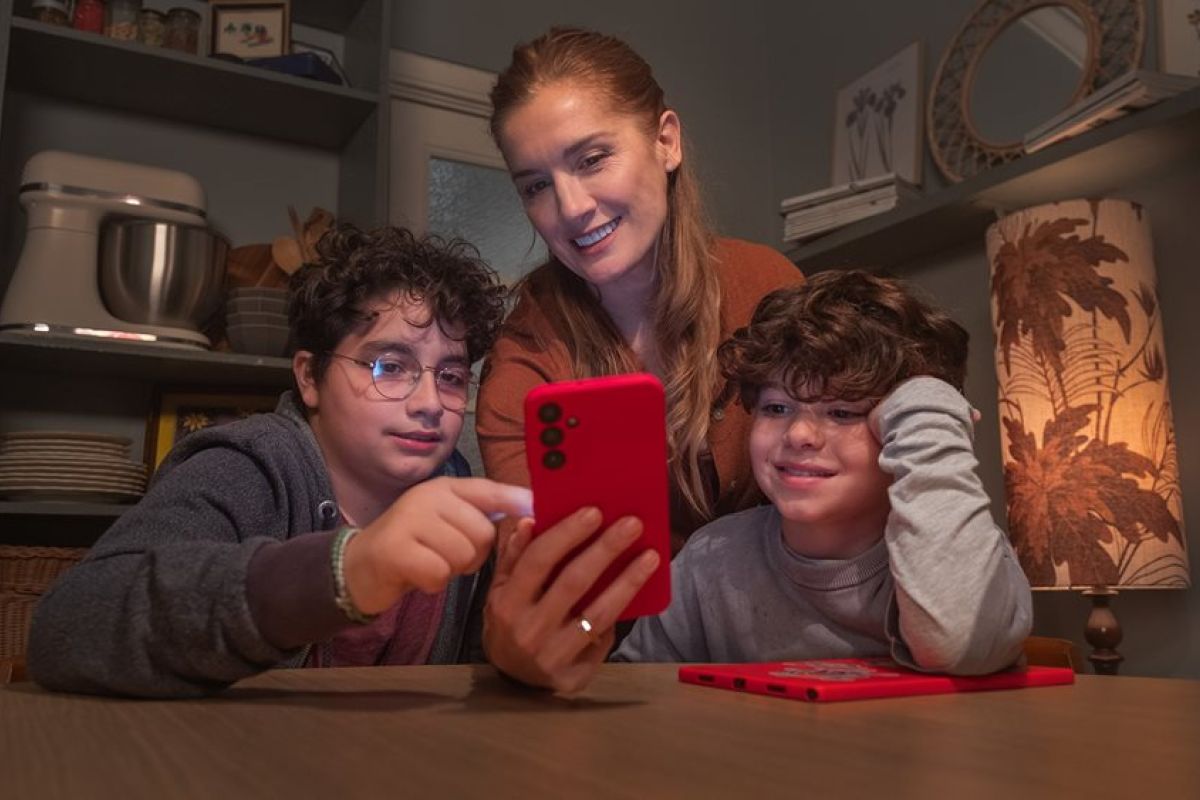 Έρευνα Ιδρύματος Vodafone: 3 στους 4 εφήβους στην Ελλάδα δυσκολεύονται να διαχειριστούν τον χρόνο τους online