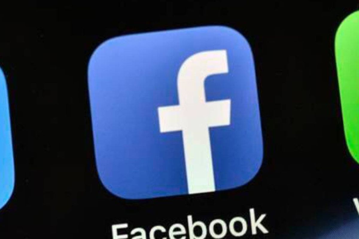 Το Facebook δημιουργεί το Live Audio Rooms