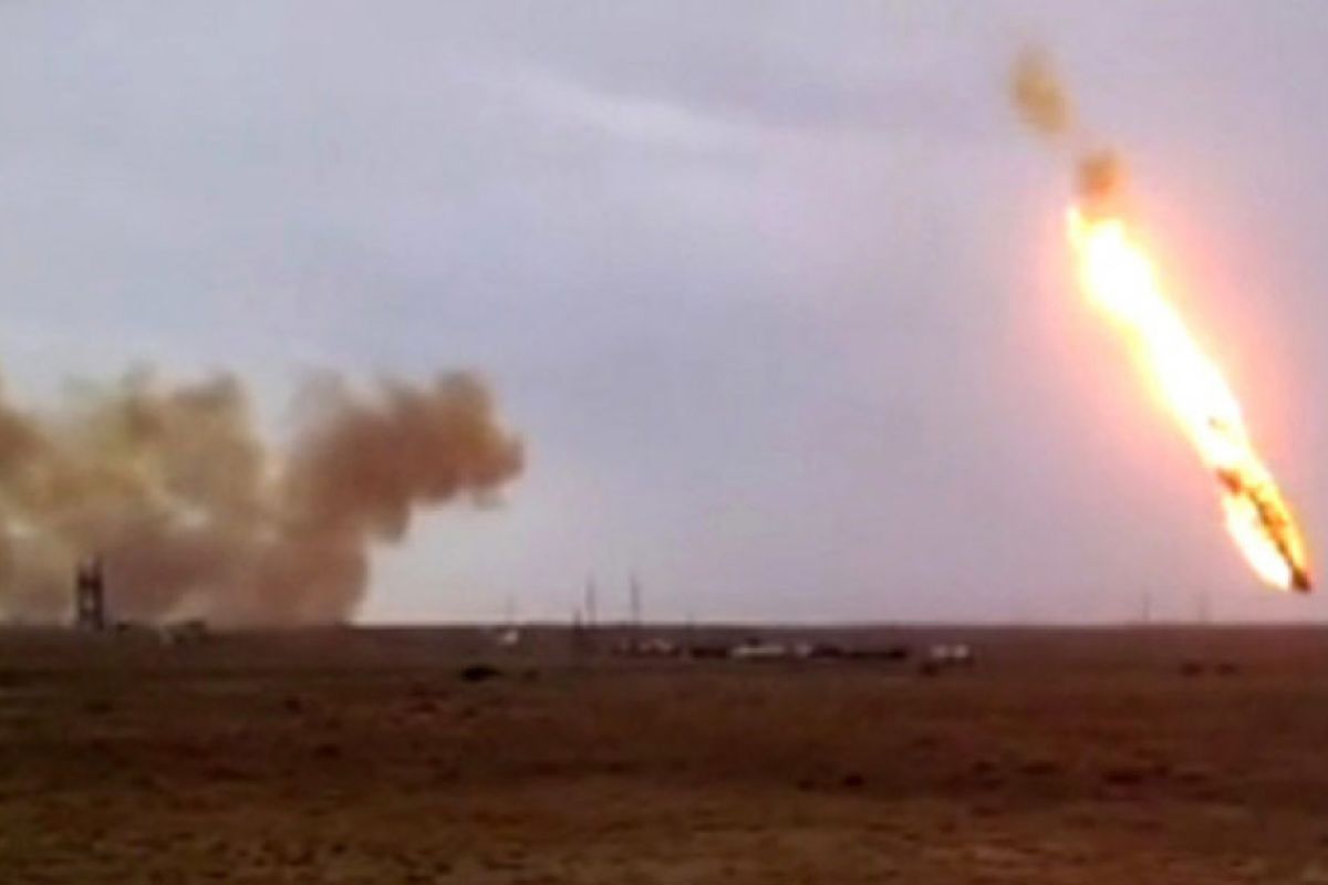 d12a224742e41fc109bf5cafaa1a0ee5 XL d69129e9