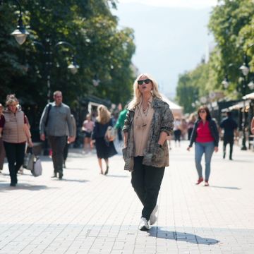 ΕΡΤ1: «Ραντεβού… στην Ευρώπη» με την Επιστήμη Μπινάζη – «Νίκαια, Κυανή Ακτή»