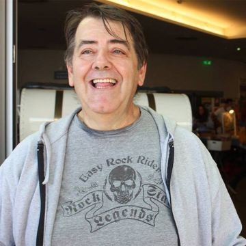 O Άκης Έβενης ξανά στο μικρόφωνο της ΕΡΑσπορ 101,8