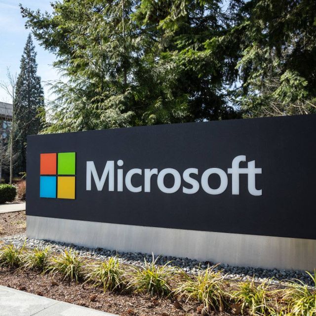 Σε Σπάτα και Κορωπί τα Data Center της Microsoft
