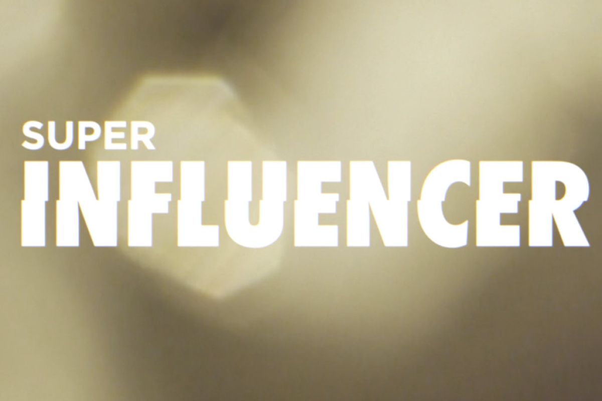 super influencer d9cd9aeb