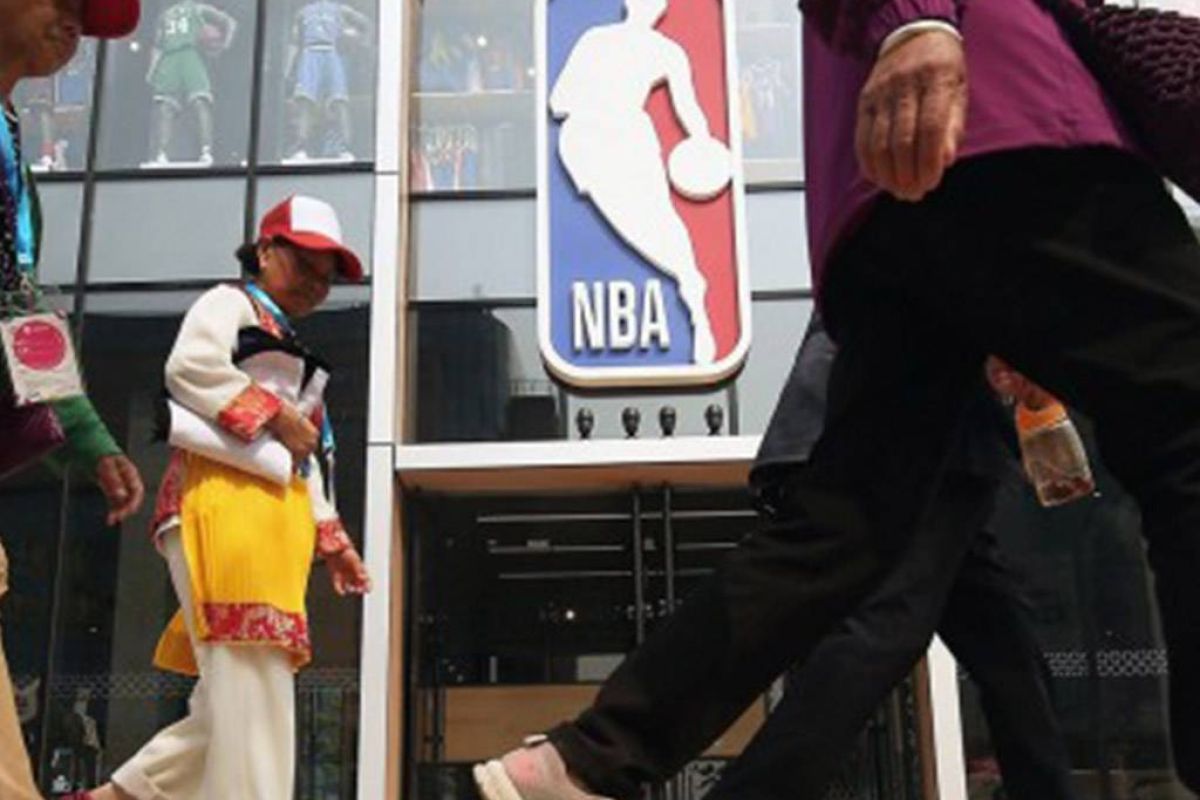 670950a8fdb38e8b21a45daa8031f6a1 XL dad83111