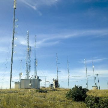 Άκυρη η διακοπή ηλεκτροδότησης ραδιοτηλεοπτικών σταθμών!