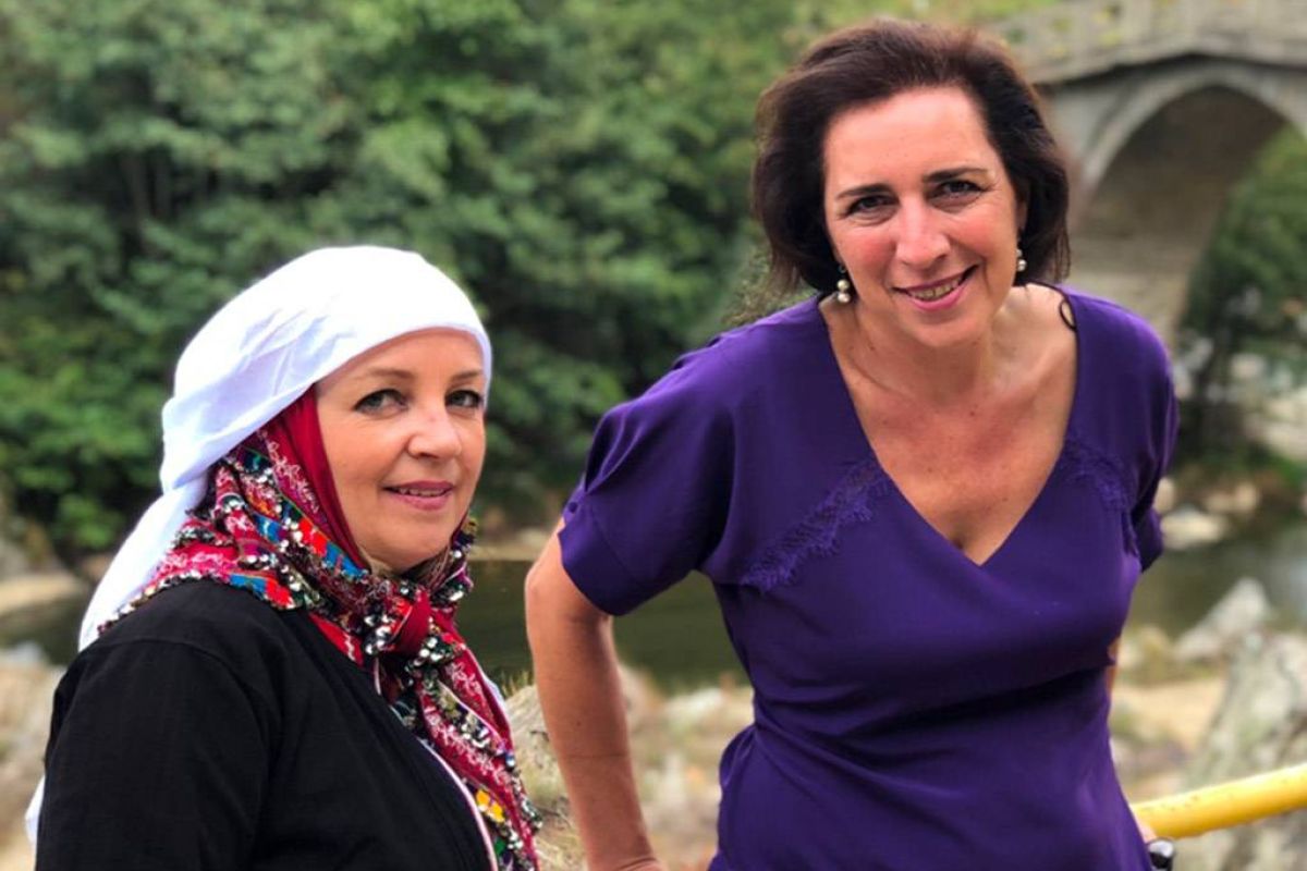 6e93953e23539a2fc52e71962ef57fb9 XL dc8a7904