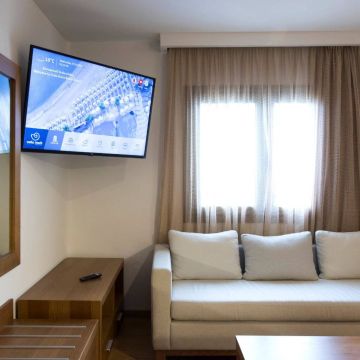 LG και Creta Maris Beach Resort αναβαθμίζουν την εμπειρία διαμονής των επισκεπτών στην Κρήτη