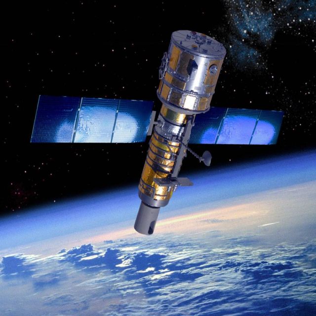 Η Ρωσία σχεδιάζει να συμμετάσχει στη λέσχη των μεγάλων παικτών με τους τεράστιους δορυφορικούς αστερισμούς