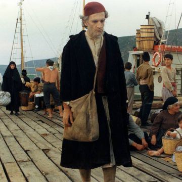 «Θεόφιλος» – Η βραβευμένη ταινία του Λάκη Παπαστάθη στην ΕΡΤ2