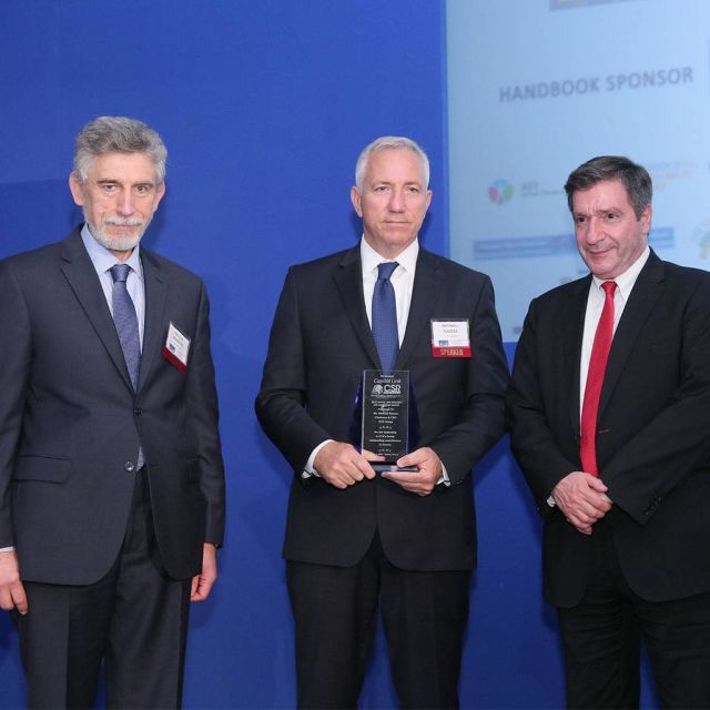 Capital Link CSR in Greece: Βραβείο στον Όμιλο ΟΤΕ για τη συνεισφορά του στην κοινωνία, το περιβάλλον & την  εταιρική διακυβέρνηση