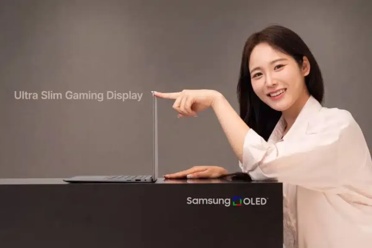 Samsung Slim OLED gaming laptop display 1024x576.jpg df873c3a