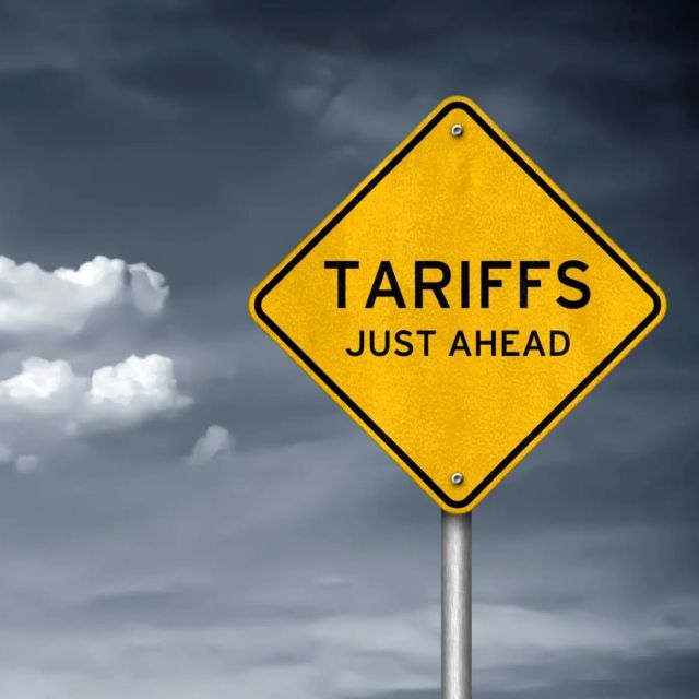 Οι δασμοί επιβαρύνουν ακόμη περισσότερο τις ανισότητες εις βάρος των συνδρομητικών καναλιών της Ελλάδας