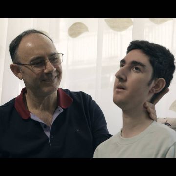 "Mega Stories: Ιστορίες πόνου, ιστορίες ανακούφισης", την Μεγάλη Παρασκευή 22 Απριλίου στις 23:30