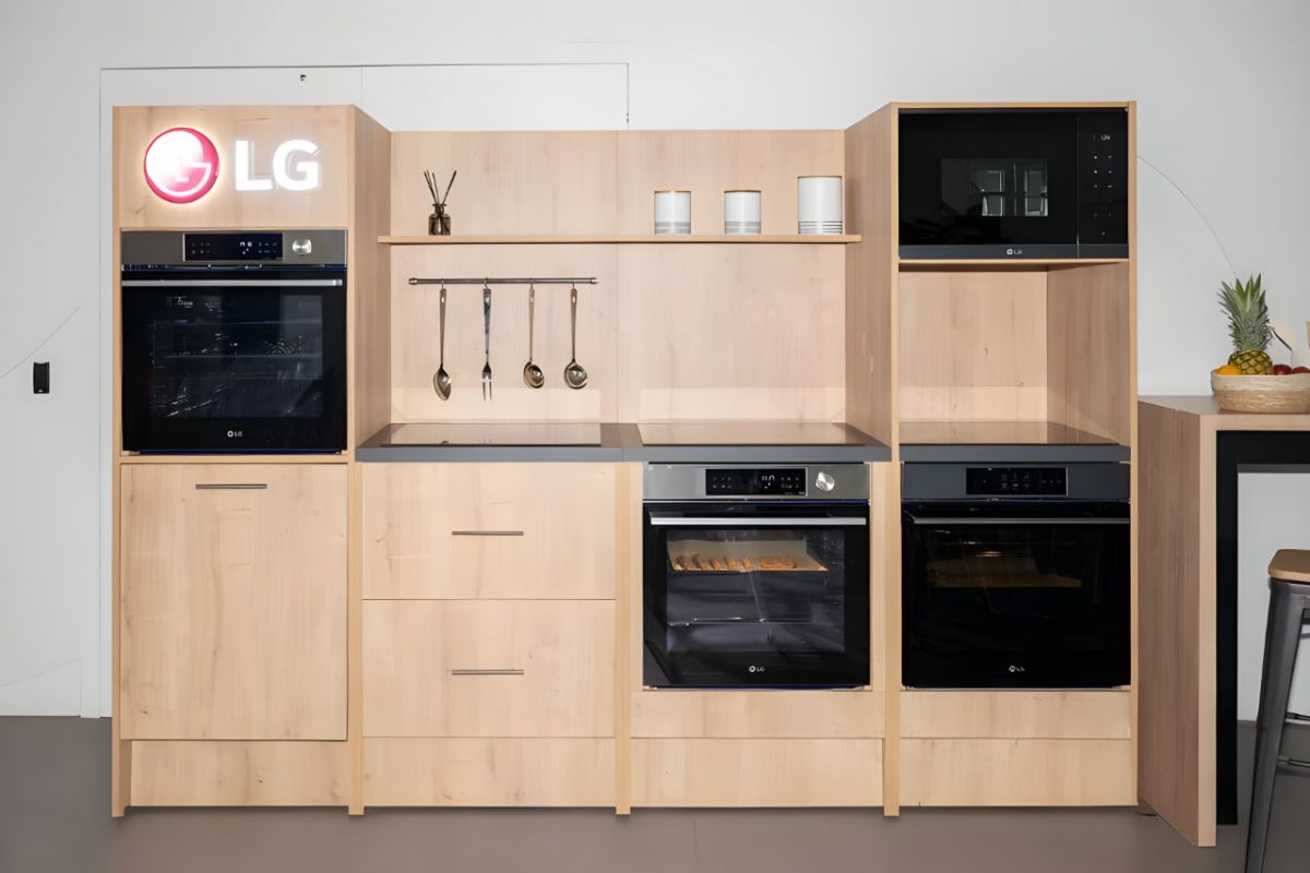 1280 square 59 e0495eda