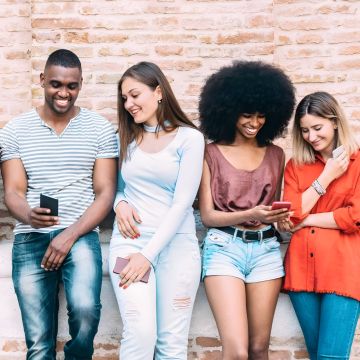 Ψηφιακή εμπιστοσύνη στην Ελλάδα: Οι millennials στο μεταίχμιο μεταξύ σύνδεσης και εξαπάτησης