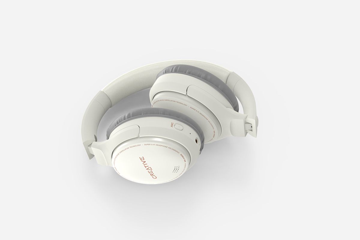 Creative Zen Hybrid White folded new e1a2df0e