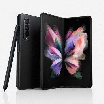 SAMSUNG Galaxy Z Flip3 και Ζ Fold3 5G: Ξεκίνησαν οι προ-παραγγελίες σε COSMOTE και ΓΕΡΜΑΝΟ