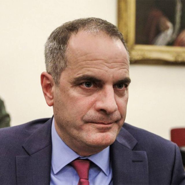 ΕΡΤ: Ποια ονόματα «παίζουν» για θέσεις-κλειδιά – Τι θα δείχνουν τα κανάλια