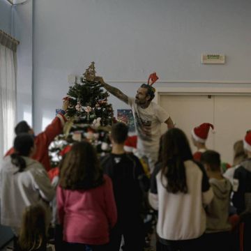 Into your heart: Παραμονή Πρωτοχρονιάς ο Γιώργος Μαυρίδης ανακαινίζει το σπίτι του Χαμόγελου του Παιδιού