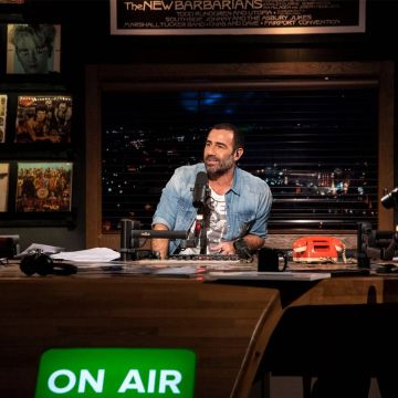 Ο Ν. Μαστοράκης στο “Βινύλιο” του ΣΚΑΪ