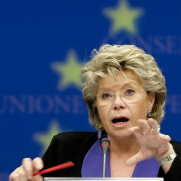 Αυστηρούς κανόνες για τη προστασία των δεδομένων ψηφίζει η Ευρωβουλή