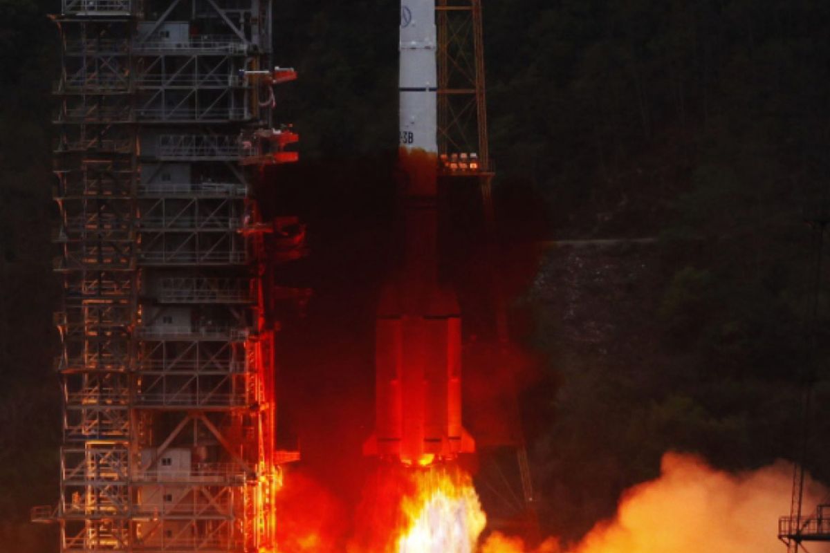 c2f1d54ce1828aef32738f55dd882a5d XL e47ade83