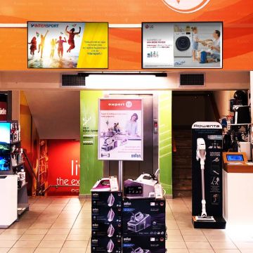Οι προηγμένες retail digital signage λύσεις της LG στα καταστήματα Expert