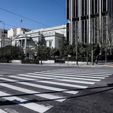 Πρώτος ο ΣΚΑΪ στην έκτακτη ενημέρωση για την καθολική απαγόρευση κυκλοφορίας