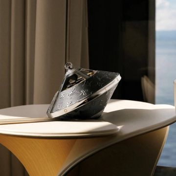 Ηχείο Louis Vuitton αξίας 2.890 δολαρίων και υψηλής αισθητικής