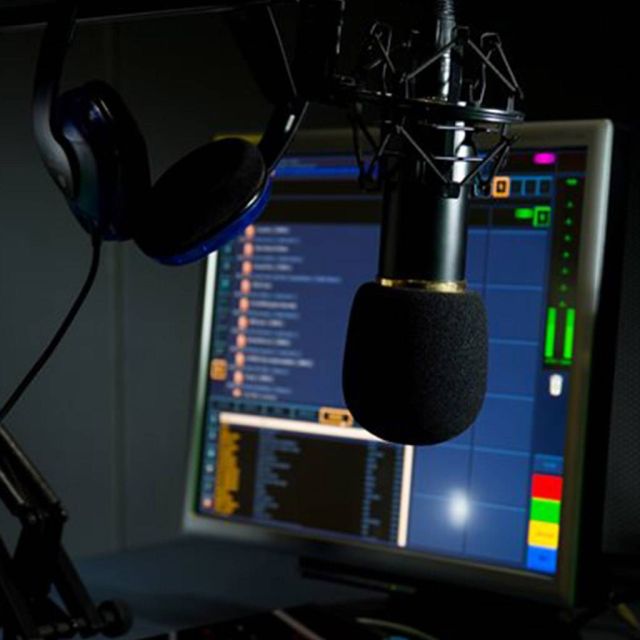 Εμπλοκή για τον πάροχο δικτύου ραδιοφώνου;