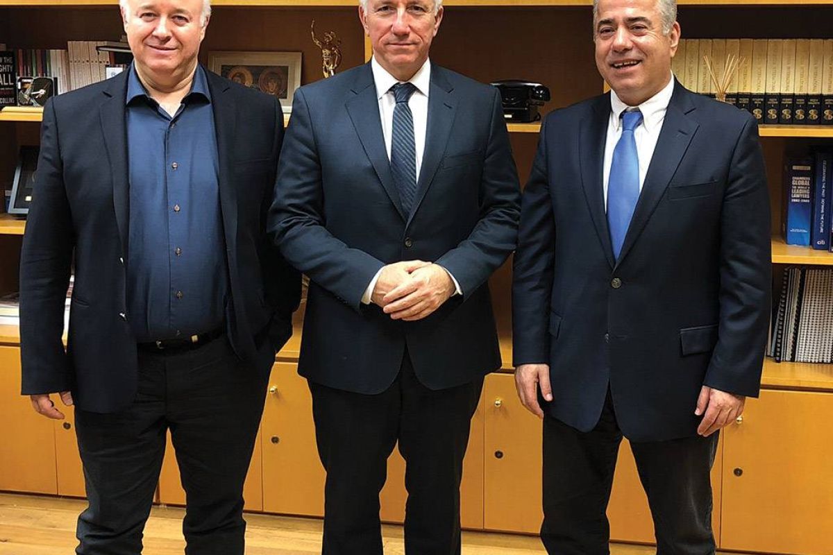 c523d148290eddd70501c498ceb9ffe2 XL e533db16