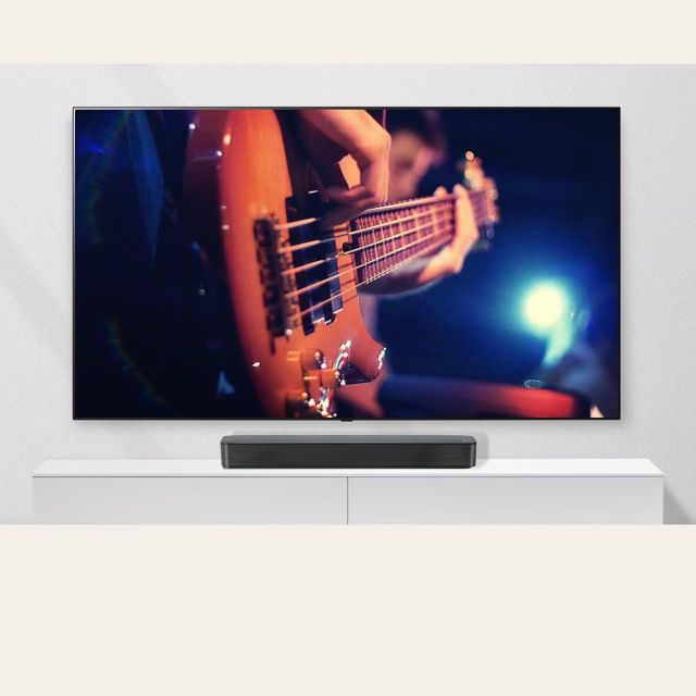 LG SOUNDBAR SQM1: Η ΑΘΛΗΤΙΚΗ ΕΜΠΕΙΡΙΑ ΘΕΑΣΗΣ ΑΠΟΓΕΙΩΝΕΤΑΙ ΜΕ ΚΟΡΥΦΑΙΟ ΗΧΟ
