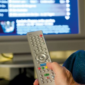 To 83% των αμερικανικών σπιτιών έχει συνδρομητική τηλεόραση