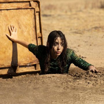 Απρίλιος με πρεμιέρες και νέους κύκλους σειρών στην  COSMOTE TV