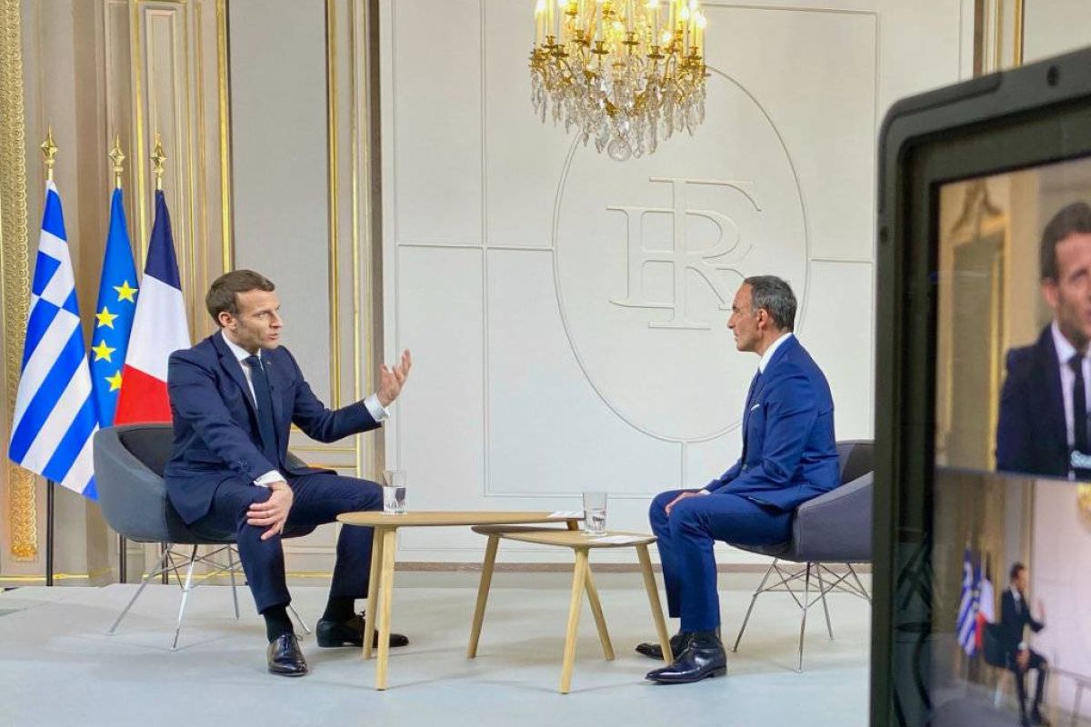 e76f0a9ecf6422e56bb8aee7533d9edd XL e9e7114f